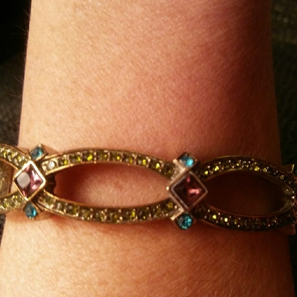 Heidi Daus Jewelry - Heidi Daus Armed with Charm jeweled hinged bangle